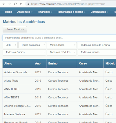 Software configurável que dá apoio a gestão 
                                                        de notas e conceitos para todas às metodologias avaliativas